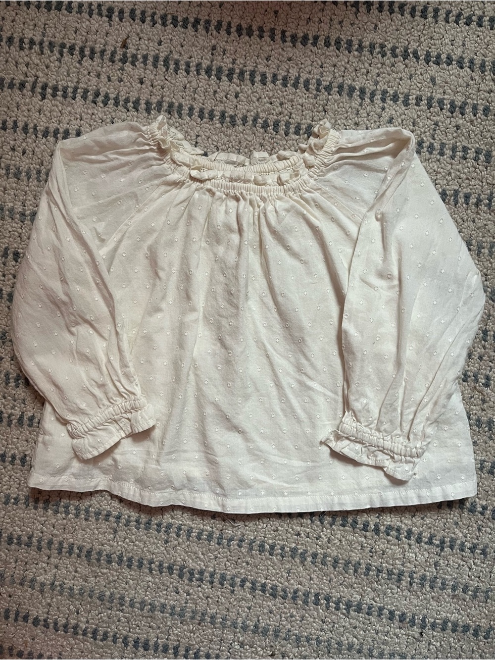 GAP Cream Ruffle-Neck Swiss Dot Long-Sleeve Top